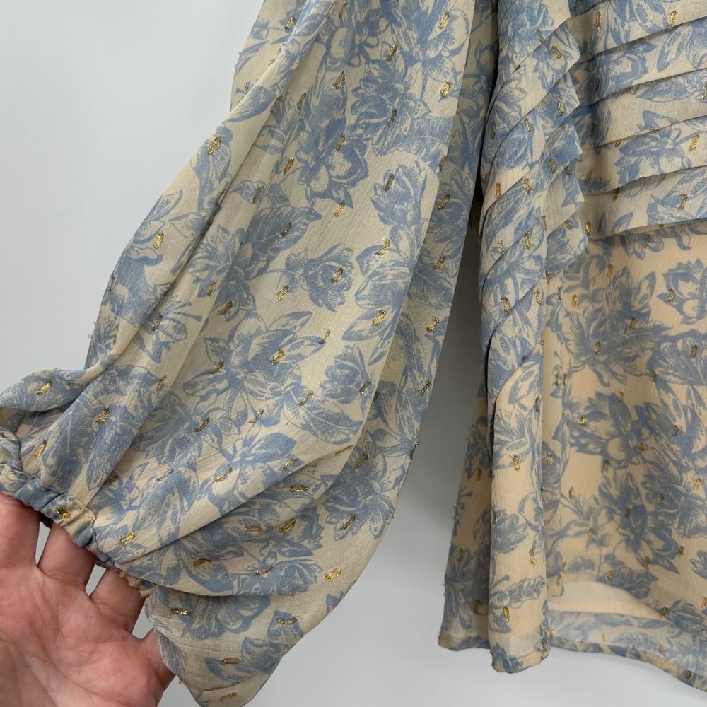 Express Womens Medium Blue Cream Floral Metallic Pleated Balloon Sleeve Blouse M - Picture 2 of 7